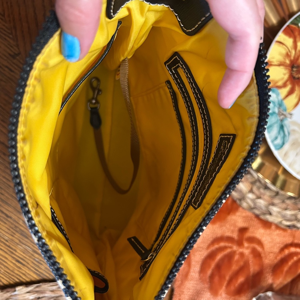 Dooney & Bourke Patterned Crossbody Bag - Picture 4 of 5